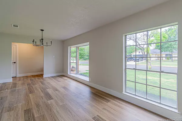 7226 Split Creek, San Antonio, TX 78238