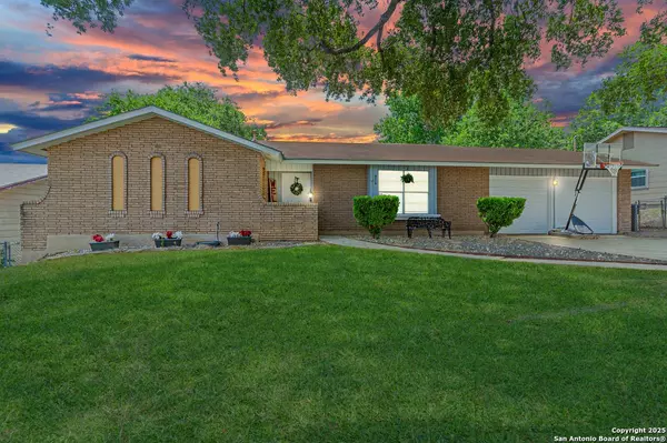 5718 Ponderosa Dr, San Antonio, TX 78240