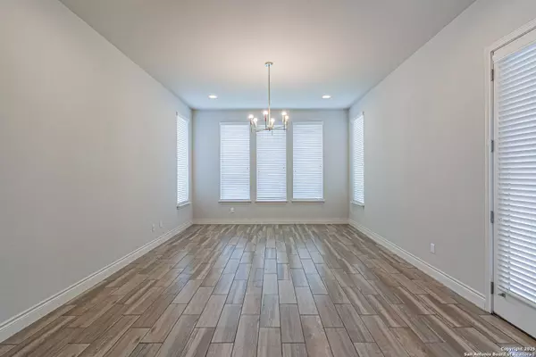 1239 Yaupon Loop, New Braunfels, TX 78132