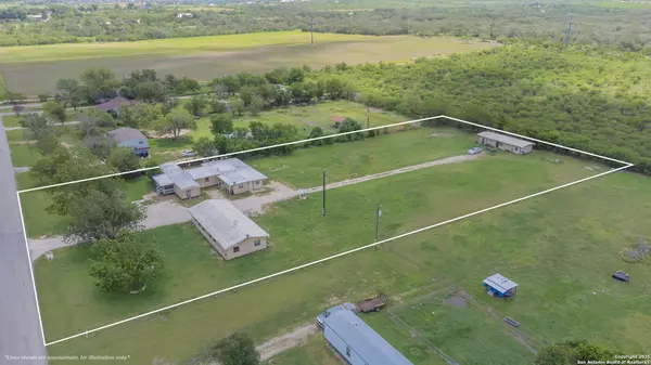 2478 WEIL RD Weil Rd, Marion, TX 78124