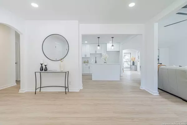 7310 Westbriar, San Antonio, TX 78227