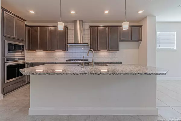 12455 Diagon Alley, San Antonio, TX 78254