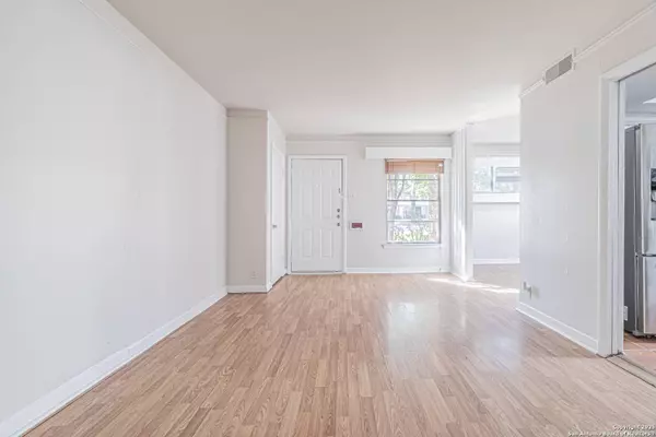 1157 Garraty UNIT A, Terrell Hills, TX 78209