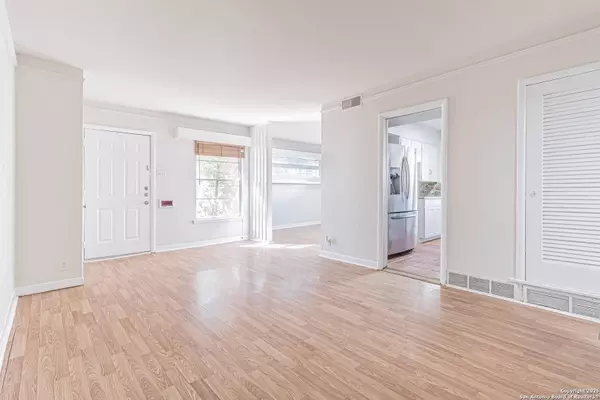 1157 Garraty UNIT A, Terrell Hills, TX 78209