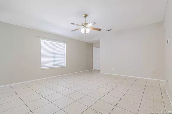 9130 Village Brown, San Antonio, TX 78250