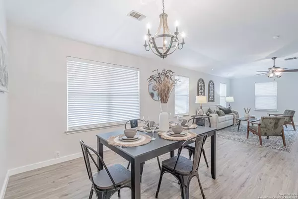 5200 Columbia, Cibolo, TX 78108