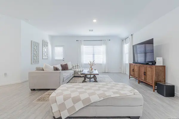 10626 Erinita, Converse, TX 78109