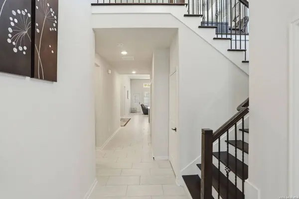 1615 Lawnside, San Antonio, TX 78245