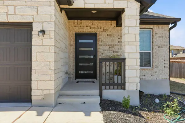 1615 Lawnside, San Antonio, TX 78245