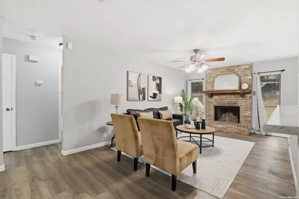 802 Thrasher, San Antonio, TX 78245