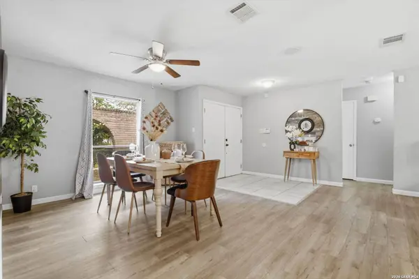 802 Thrasher, San Antonio, TX 78245