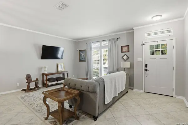 9518 Wolf Pt, San Antonio, TX 78251