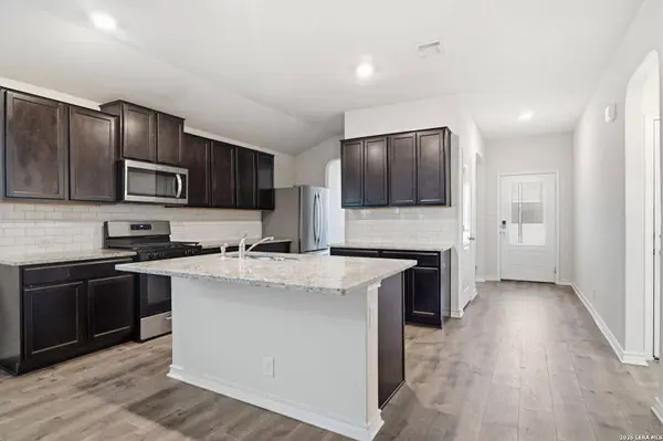 13422 Whisper Bend, San Antonio, TX 78252