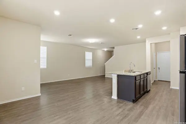 10531 Green Rock, San Antonio, TX 78223