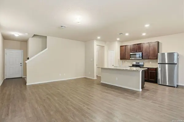 10531 Green Rock, San Antonio, TX 78223