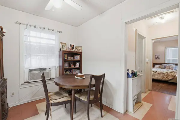 439 Hearne Ave, San Antonio, TX 78225