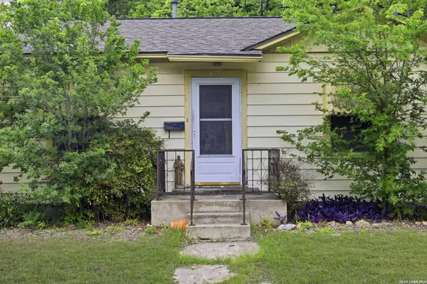 439 Hearne Ave, San Antonio, TX 78225