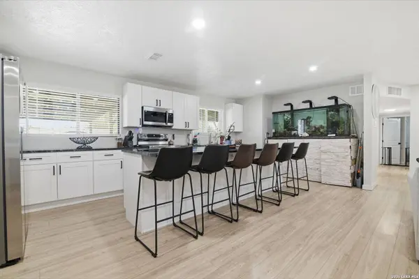 326 Stimmel St, San Antonio, TX 78227