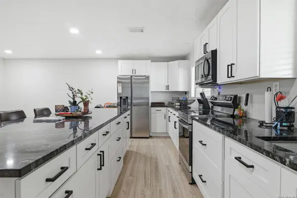 326 Stimmel St, San Antonio, TX 78227