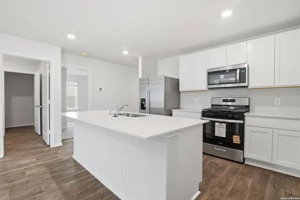 15517 Laughing Owl, San Antonio, TX 78253
