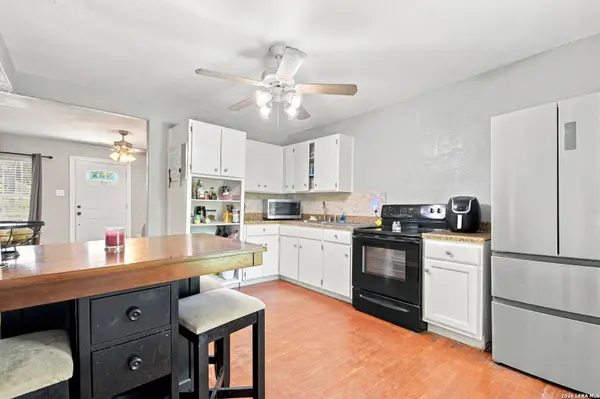 919 W Wildwood, San Antonio, TX 78201