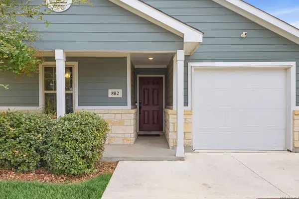 802 Hickory Trail, San Antonio, TX 78245