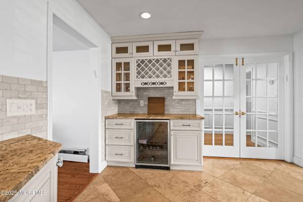 41 Poplar Avenue, West Long Branch, NJ 07764