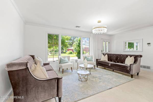 26 Hilltop Road, West Long Branch, NJ 07764