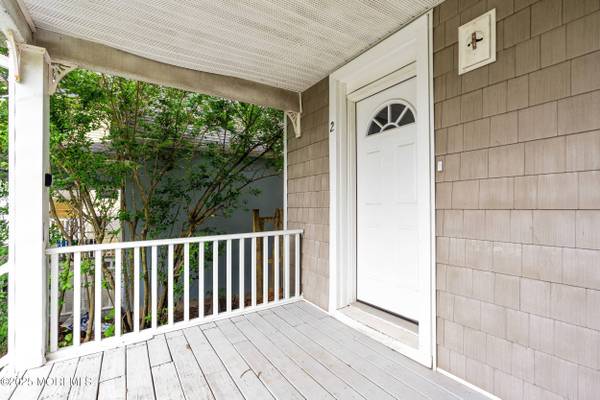 8 W End Court, Long Branch, NJ 07740