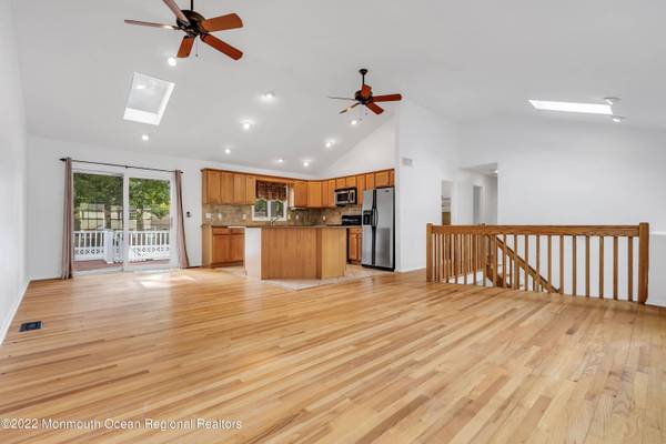 1802 Holbrook Street, Oakhurst, NJ 07755