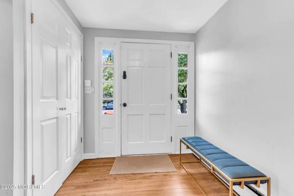 11 Pinewood Avenue, West Long Branch, NJ 07764