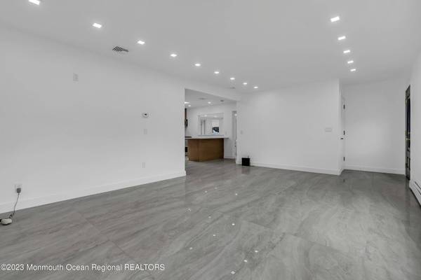 6 Virginia Terrace, West Long Branch, NJ 07764