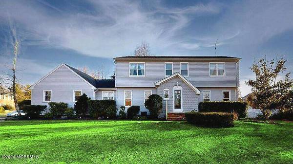 16 Muncy Drive, West Long Branch, NJ 07764