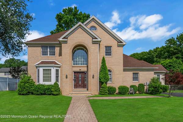 1607 Holbrook Street, Oakhurst, NJ 07755