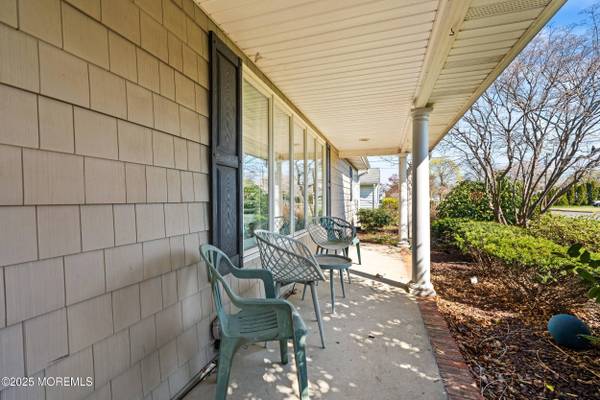 41 Poplar Avenue, West Long Branch, NJ 07764