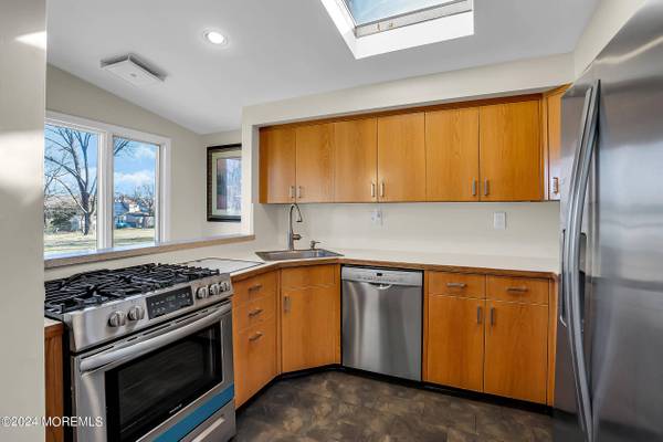 459 W Park Avenue, Oakhurst, NJ 07755