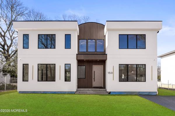 150 Ampere Avenue, Oakhurst, NJ 07755