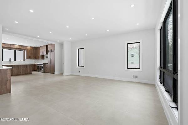 370 Wall Street, Eatontown, NJ 07724