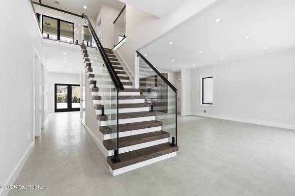 370 Wall Street, Eatontown, NJ 07724