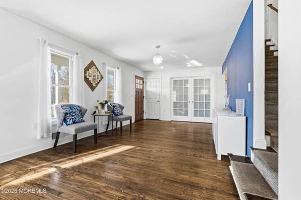 19 Carole Drive, Oakhurst, NJ 07755