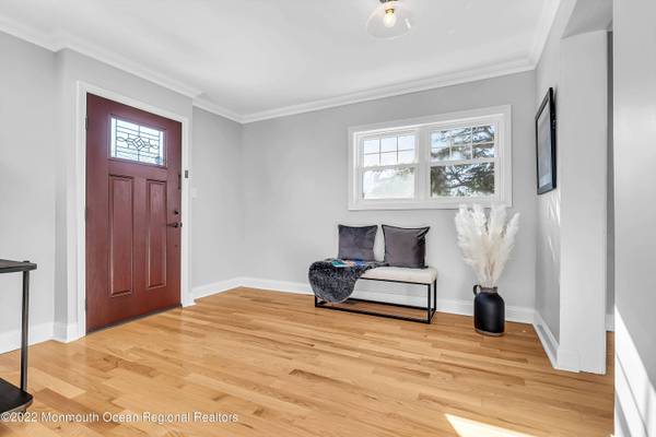 29 Monroe Street, West Long Branch, NJ 07764