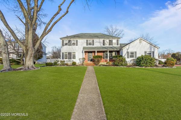 2 Windsor Drive, West Long Branch, NJ 07764