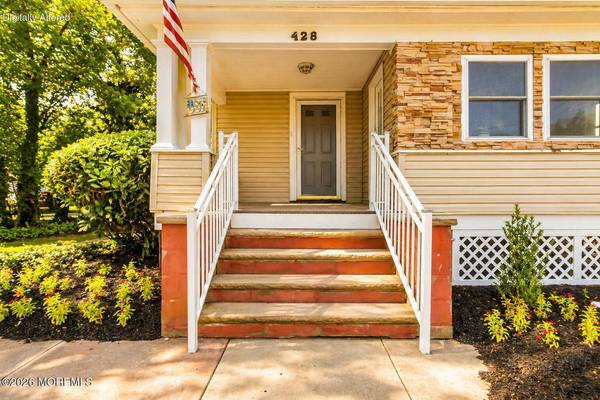 428 Bath Avenue, Long Branch, NJ 07740
