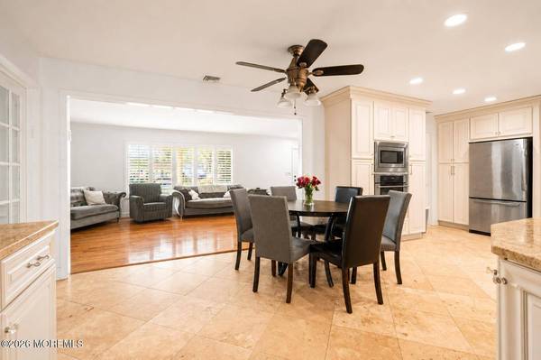 41 Poplar Avenue, West Long Branch, NJ 07764