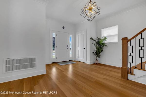 96 Wall Street, West Long Branch, NJ 07764