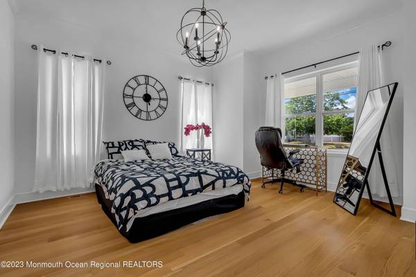 96 Wall Street, West Long Branch, NJ 07764