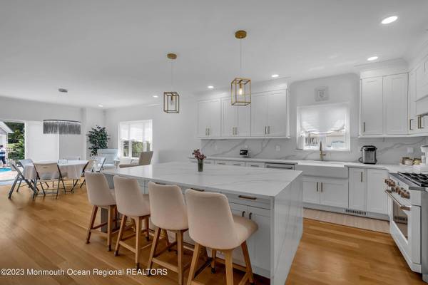96 Wall Street, West Long Branch, NJ 07764