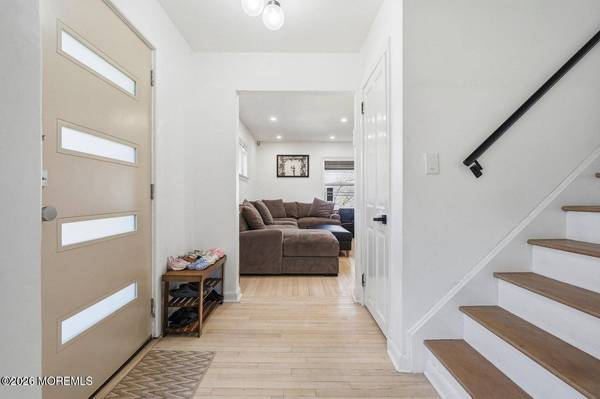 227 Chatham Avenue, Oakhurst, NJ 07755
