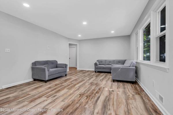 224 Cedar Street, Oakhurst, NJ 07755