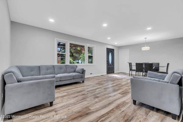 224 Cedar Street, Oakhurst, NJ 07755